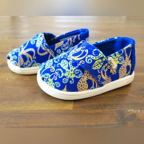 Toms summer best sale sale